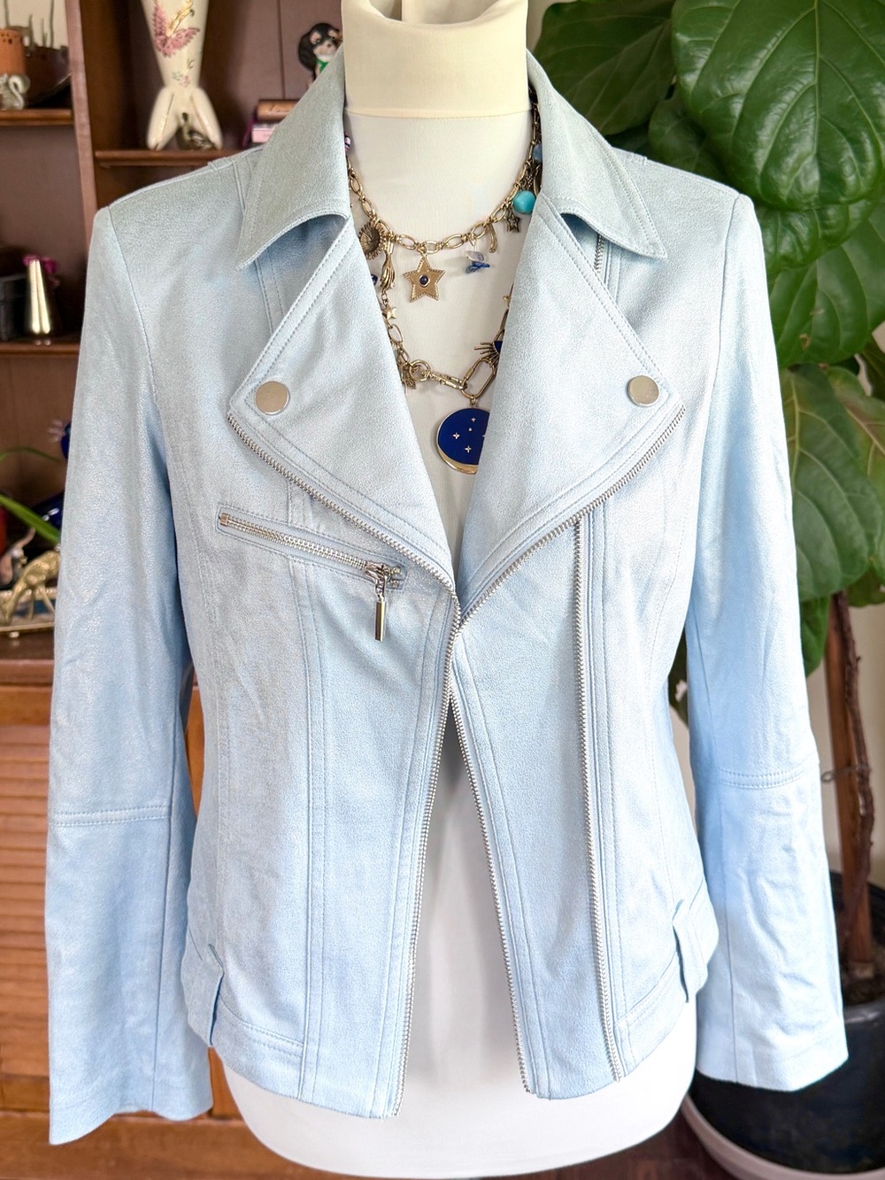 Insight New York Pale Powder Blue Faux Suede Zipper Accent Blazer/Jacket 4 Pet.